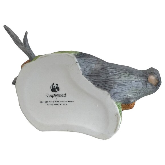 1985 Franklin Mint Porcelain Cat Figurine Captivated Bobcat On Tree NO Butterfly - Picture 6 of 9